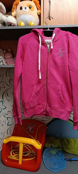 Отдам вещи женские нуждающимся