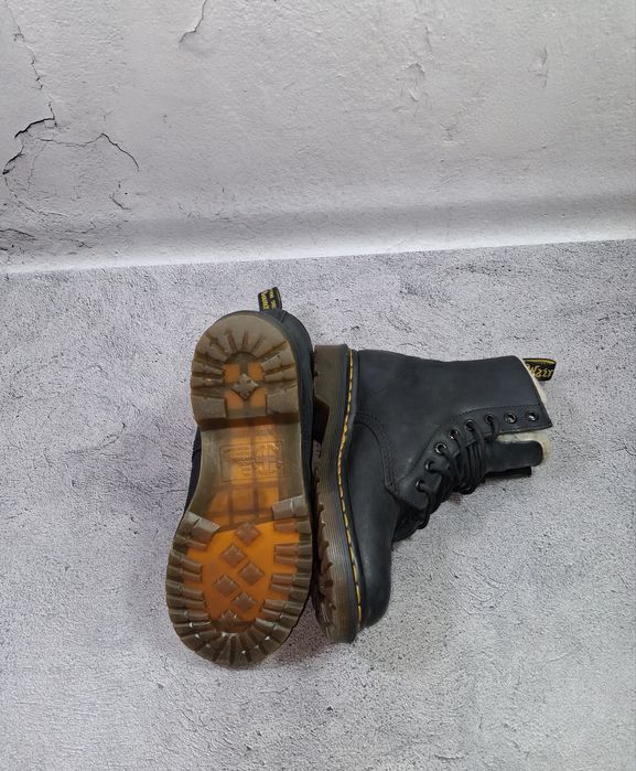 Ботинки Dr. Martens Serena с мехом кожаные женские высокие кроссовки