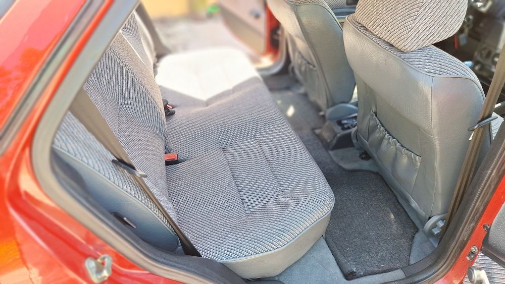 Veículo Citroën ZX em excelente estado