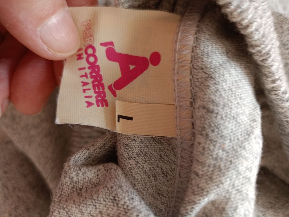 Ładne mysie spodnie sportowe .