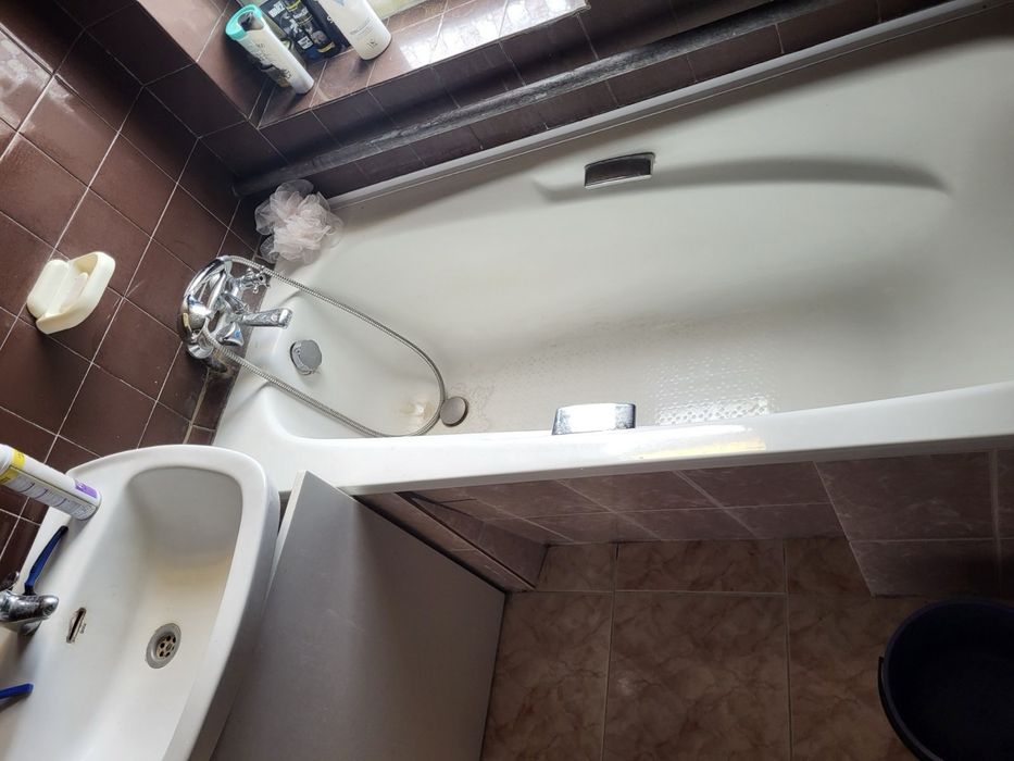 Продам добротний будинок з всім наповненням