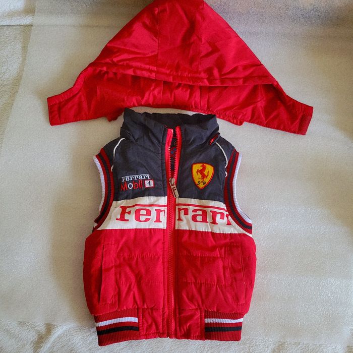 Жилетка дитяча " FERRARI" на вік - 2 роки,