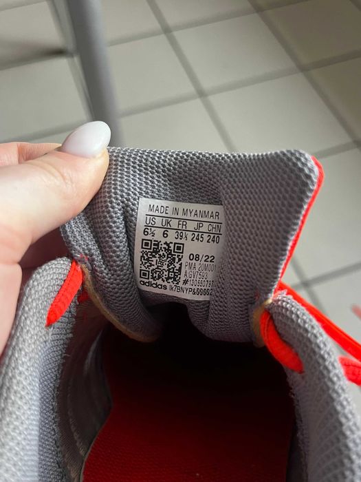 Adidas halówki w dobrym stanie