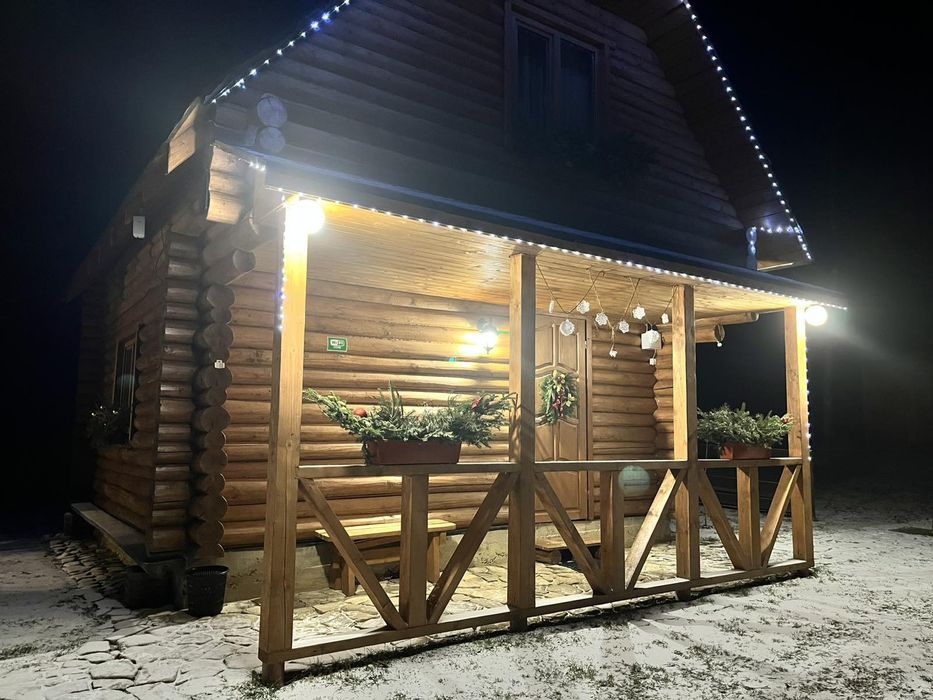 Відпочинок в Карпатах "ВИСОКИЙ БЕРЕГ "будинок, Чан,басейн,баня.