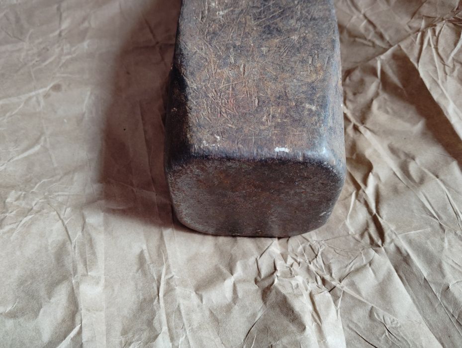 Młot Barbara b.ciężki 8 kg.