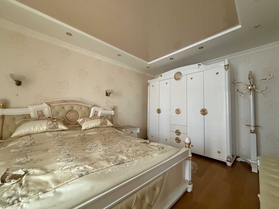 Продам 3 кімнатну квартиру на Ближньому Замості 4904