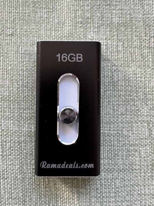 Pen Drive com 2 entada - lightning e usb.