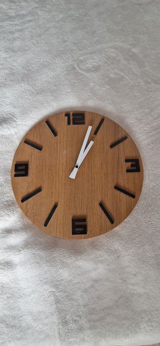 Zegar drewniany.