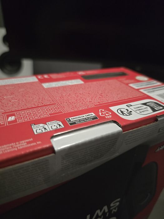 Nintendo Switch 2 (Mario Kart World Bundle) + Extras