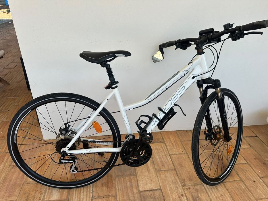 bicicleta Kross Evado 4.0, roda 28