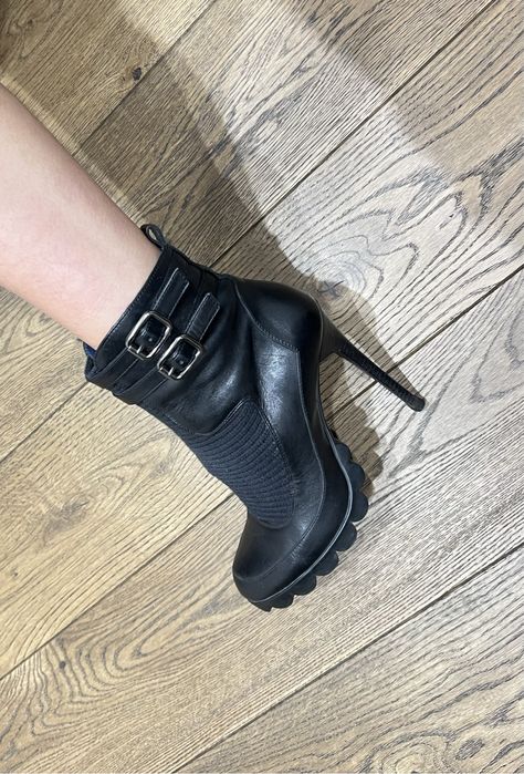 Черевики Pollini