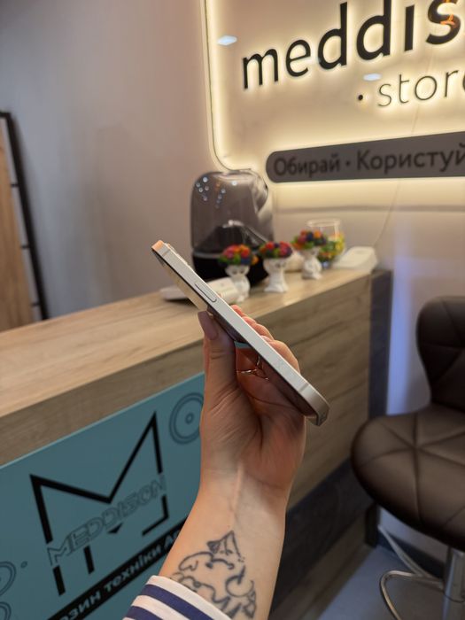 Iphone 13 128 Gb Starlight 100% Акб Розстрочка Обмін Магазин