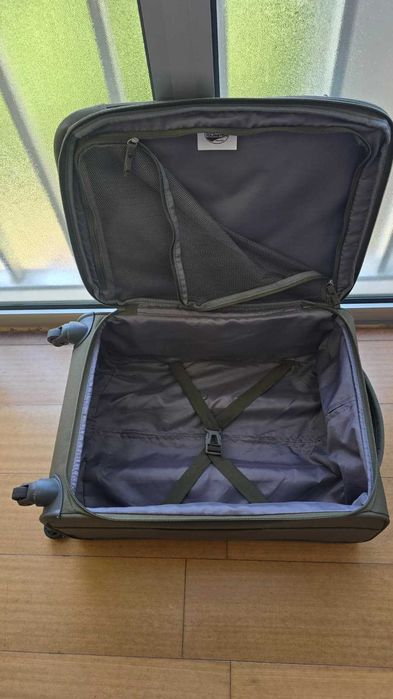 mala de porão e mala de cabine American Tourister em nylon