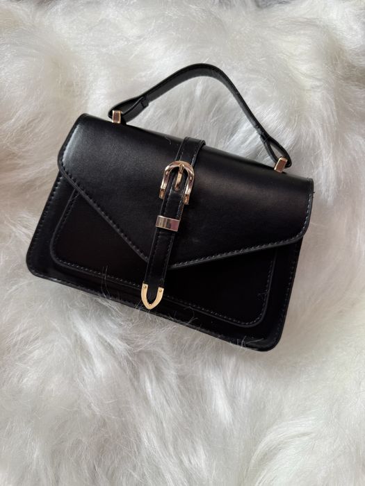 Стильна жіноча сумка через плече / на руку