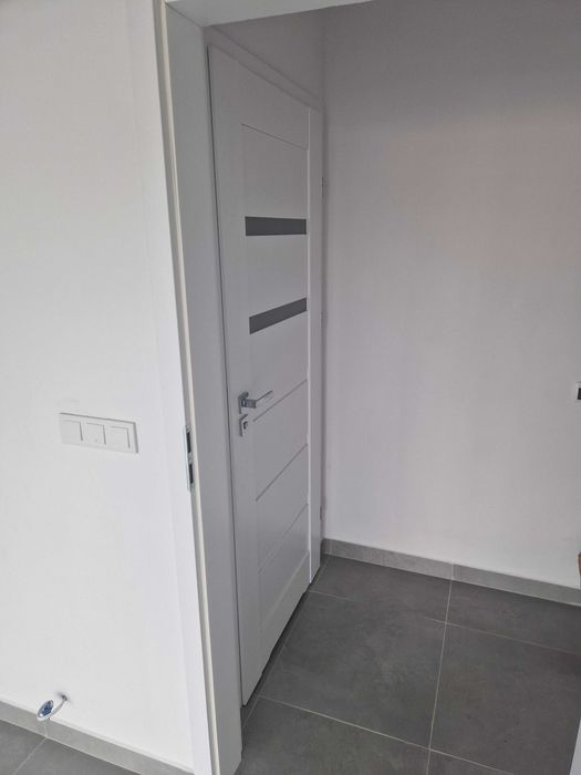 Bezpośredni wynajem lokalu handlowo-usługowego 23,49 m2 Warszawa-Wawer