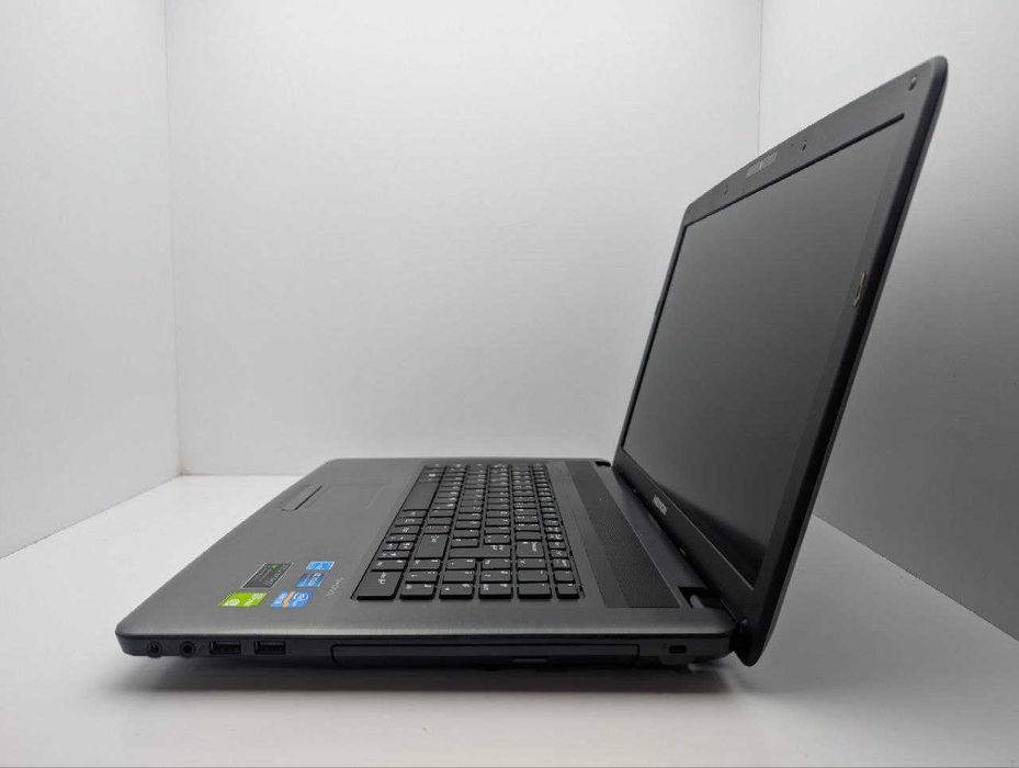 Medion P7818 Intel i3-3110M 8gb:DDR3 HDD:750Gb nVIDIA GT 730M 2gb 17.3
