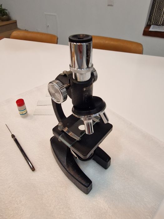 Microscópio Dia Scope Japão antigo