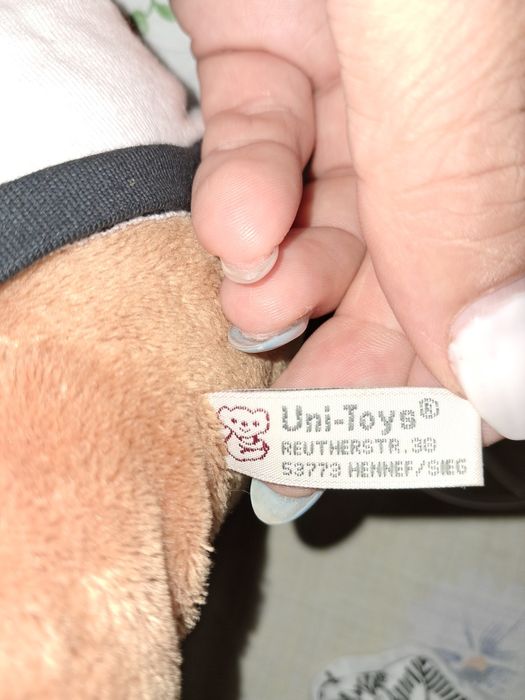 Левчик, красунчик.