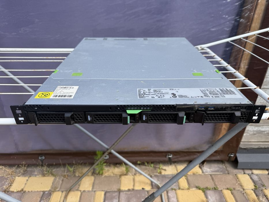 сервер fujitsu primergy rx100 s8