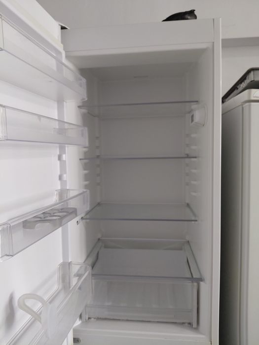 Холодильник Indesit