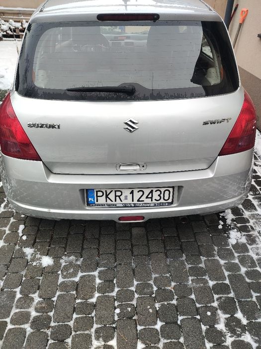 Suzuki Swift 2006 rok