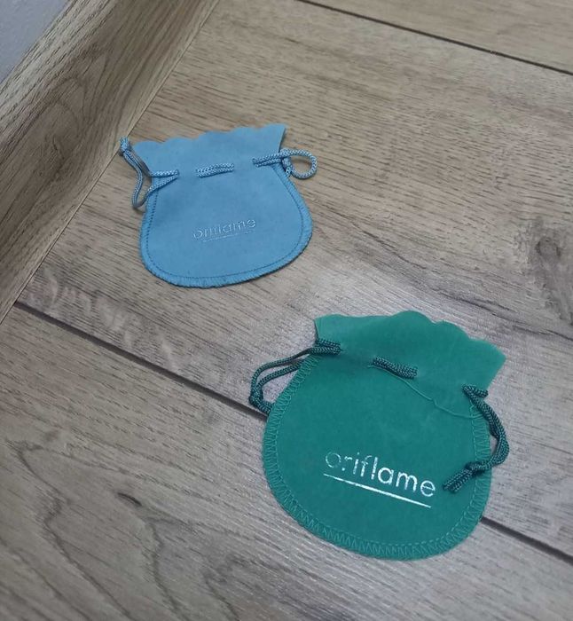 Футляр для прикрас/каблучки/набору. Коробочка