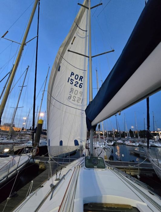 Beneteau com lugar na Marina de Belém