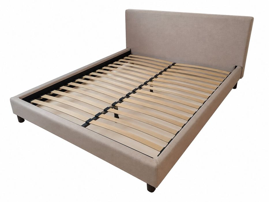Cama casal com colchão