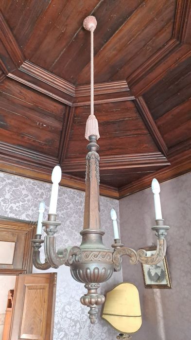 candeeiro vintage madeira