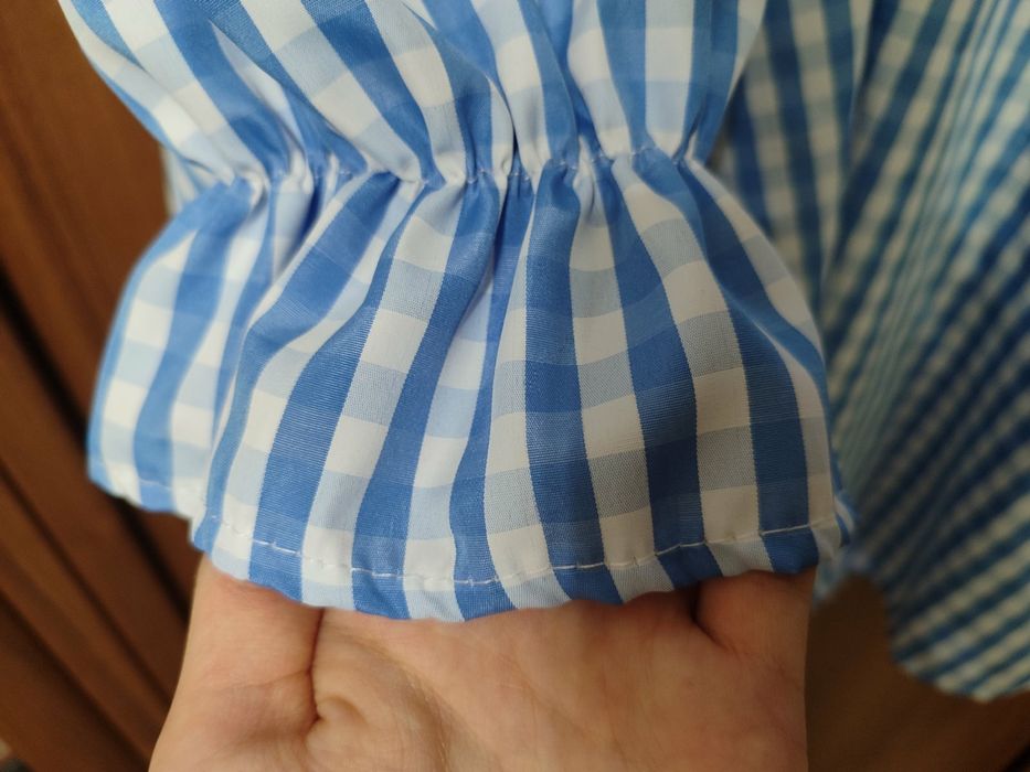 Жіноча літня сукня з широкими рукавами в клітинку