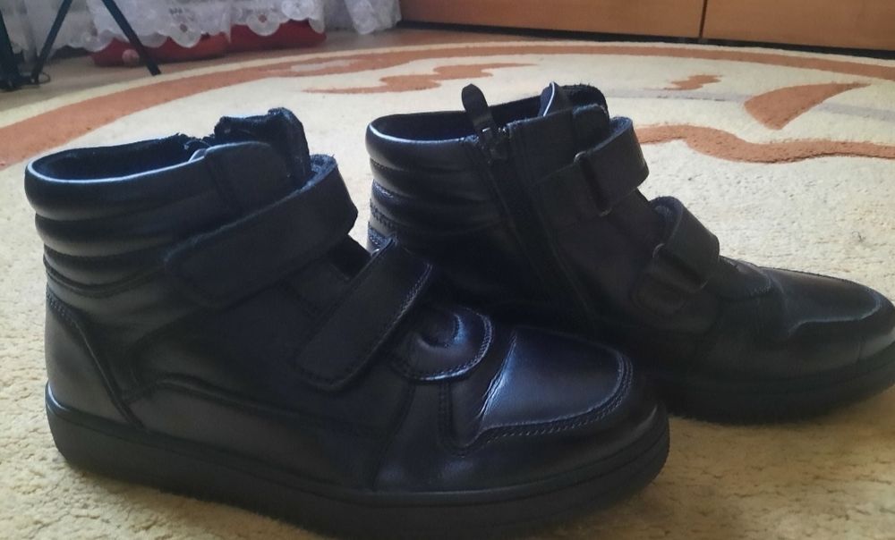 Черевики утеплені натуральна шкіра на хлопчика розмір 34