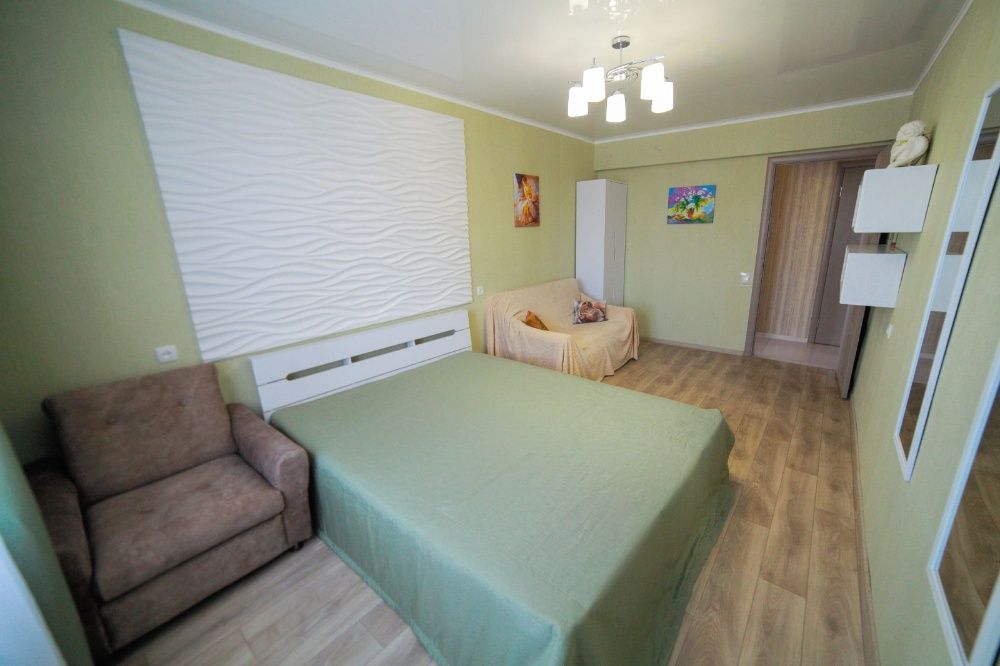 Подобова квартира біля Соборної з 2 окремими спальнями