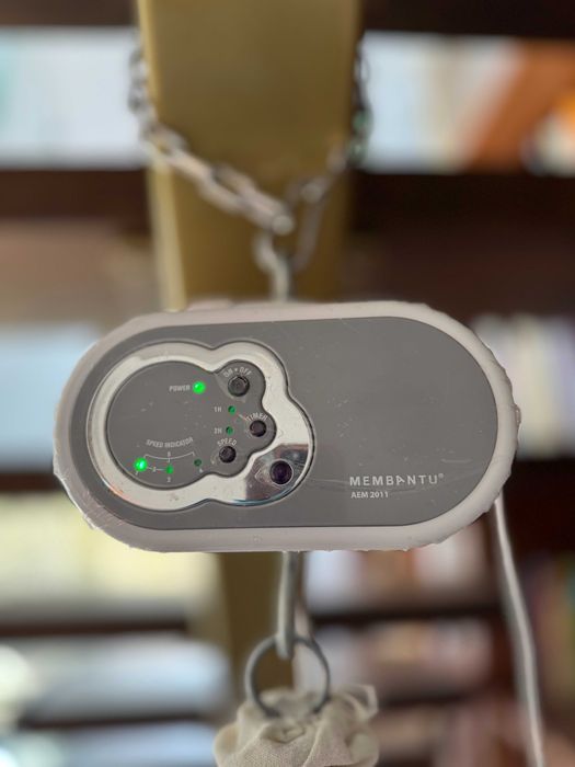 Kołyska dla niemowlaka z silnikiem Membantu (jak Moonboon) + Nature Sway premium