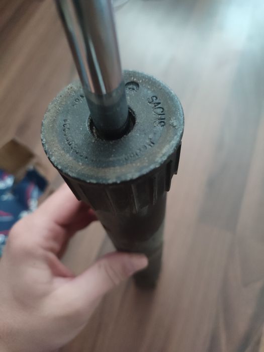 Б/у Стійки пасат б7 США 2 шт