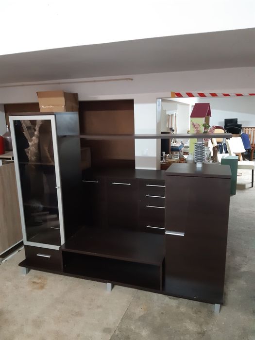 Movel de sala em madeira moderno