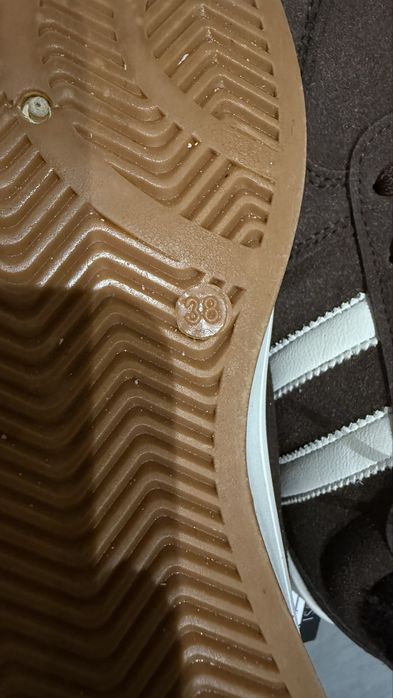 Кросівки жіночі зима