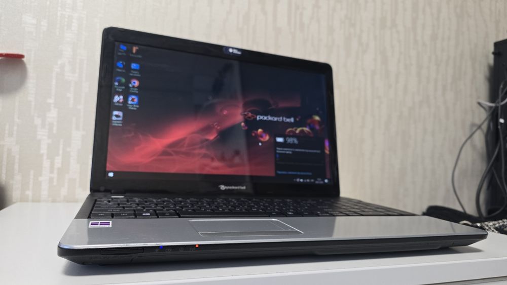 Packard Bell EasyNote TE11HC / SSD / 12 GB ОПЕРАТИВКИ