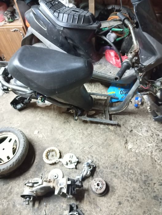 СРОЧНО Продам хонда такт 16