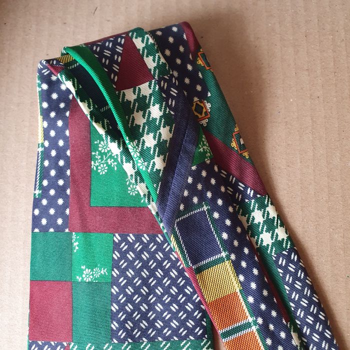 Krawat wzory jedwab (k-9)