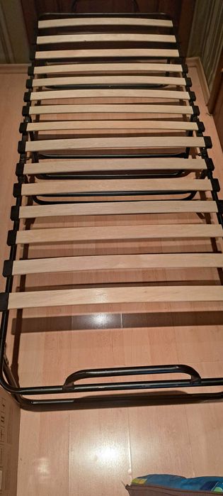 Розкладушка, портативне розкладне ліжко б/у