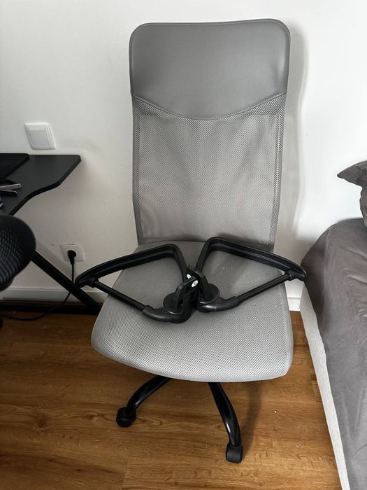 Cadeira de Escritório Ergonómica Cinzenta