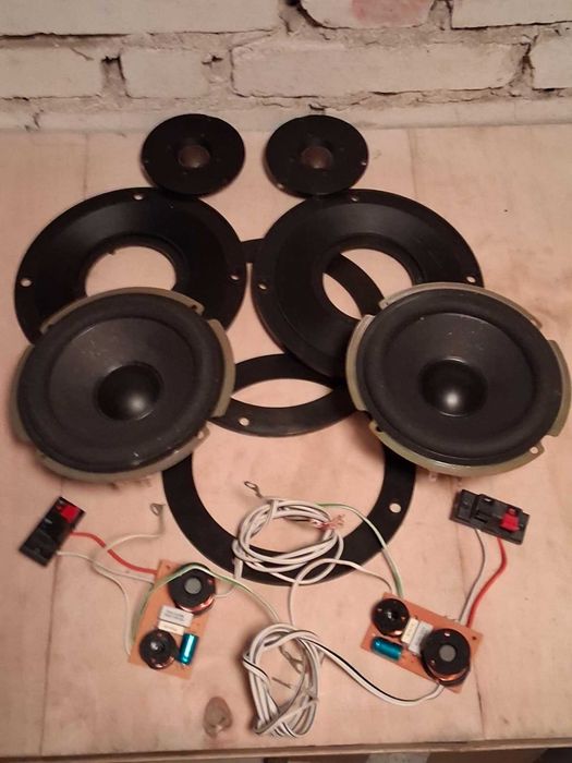 Zestaw głośników audio