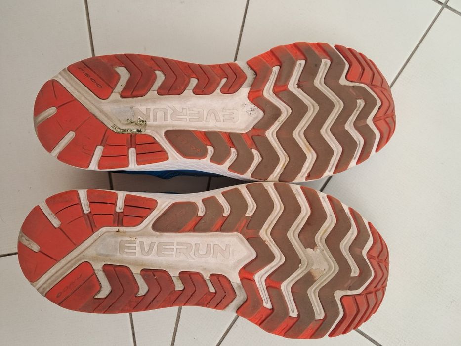 Кроссовки кросівки Saucony