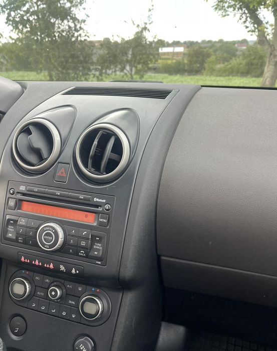 Nissan qashai авто
