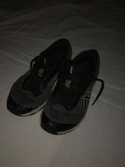 asics gt-1000 сост 8/10 35.5р 22.25 по стельке