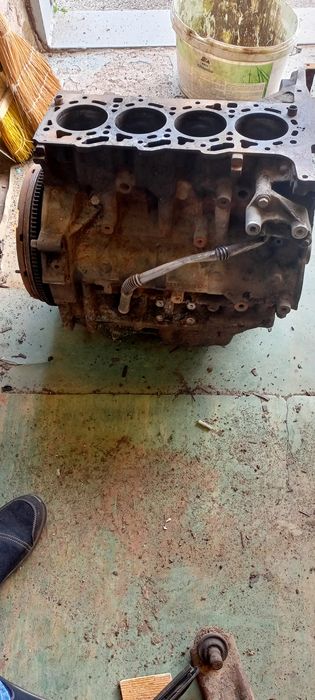 Блок мотору форд ford  2.0 дизель