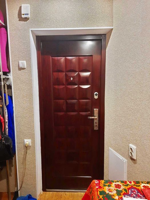 Продам 3 к.квартиру,в центрі міста,вул.Коновальця,буд.4