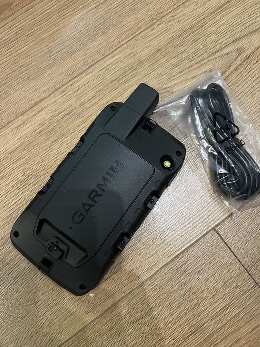 GPS-навігатор Garmin Montana 700