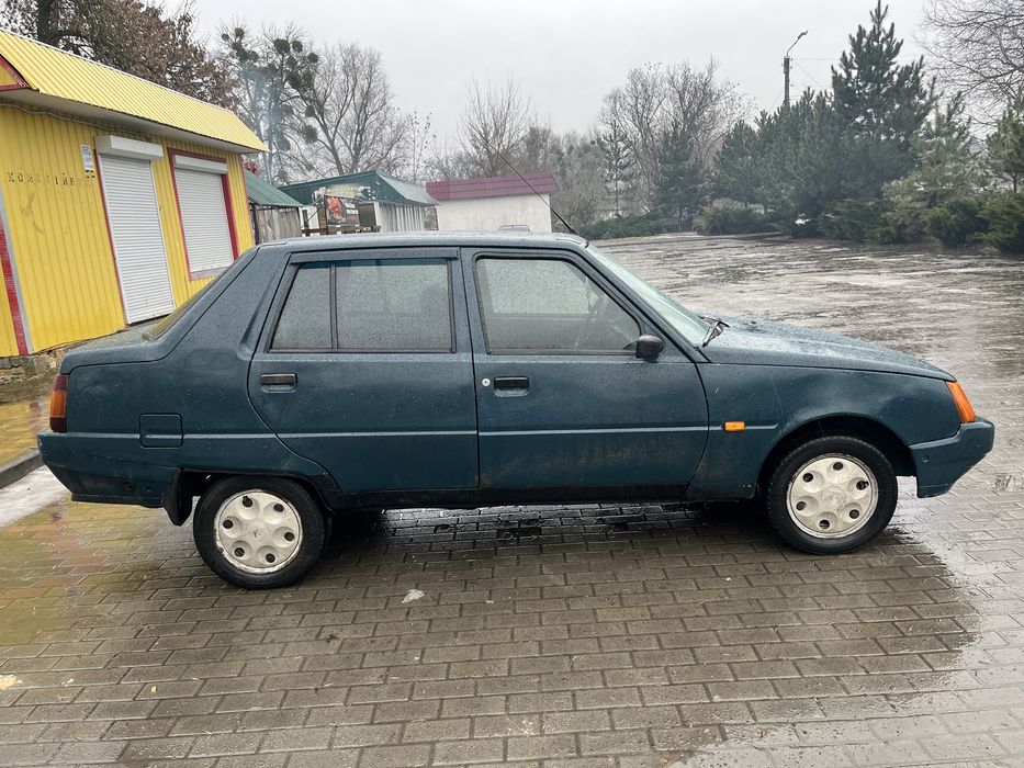 Славута  люкс 1.2 газ/бензин