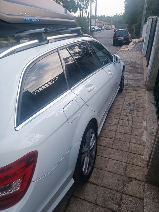 Carrinha Mercedes c220 de 2012